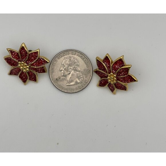 Pair 1" Pierced Earrings Red  Petals Gold Tone Accent - Picture 7 of 7
